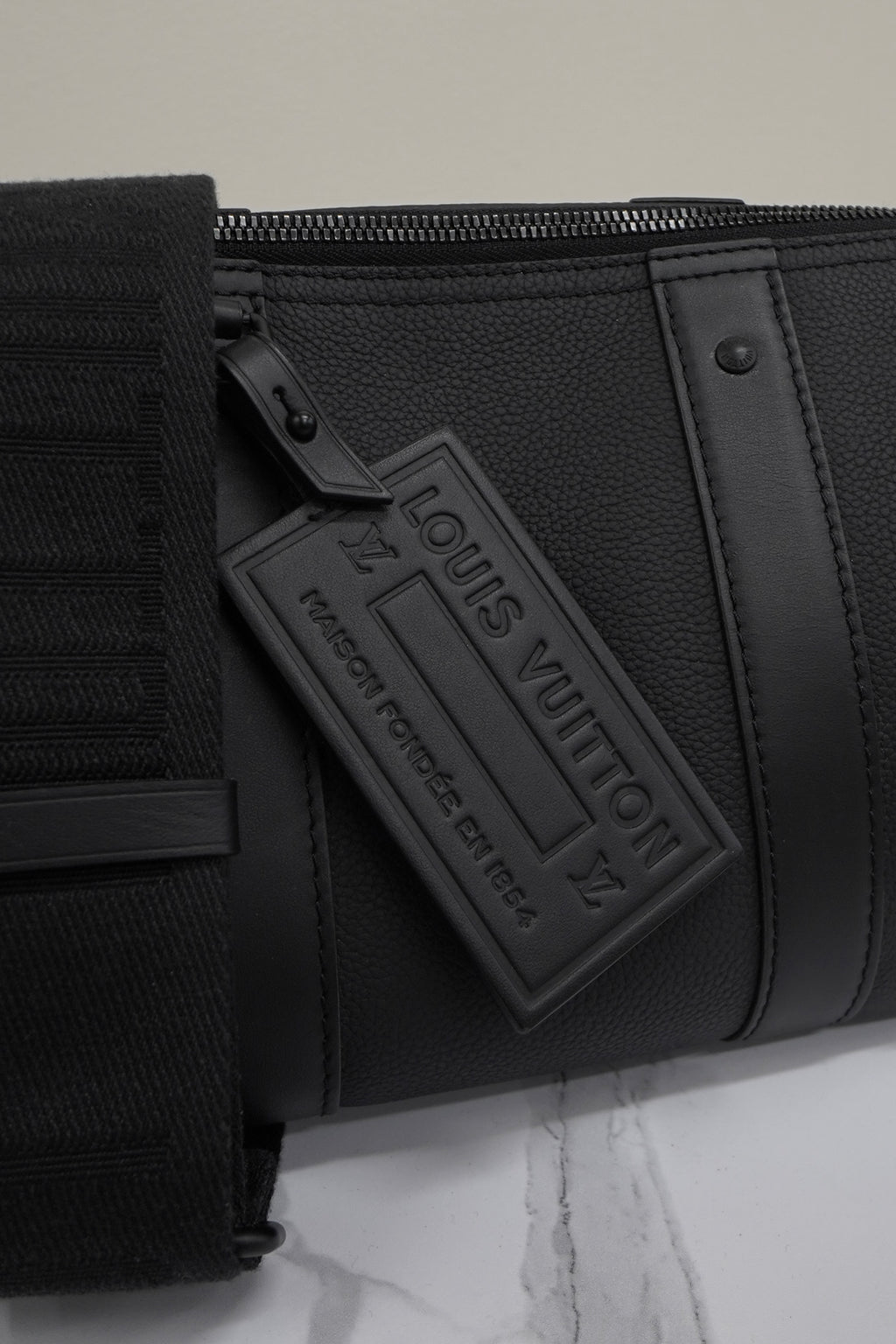 Louis Vuitton Keepall City Aerogram Black