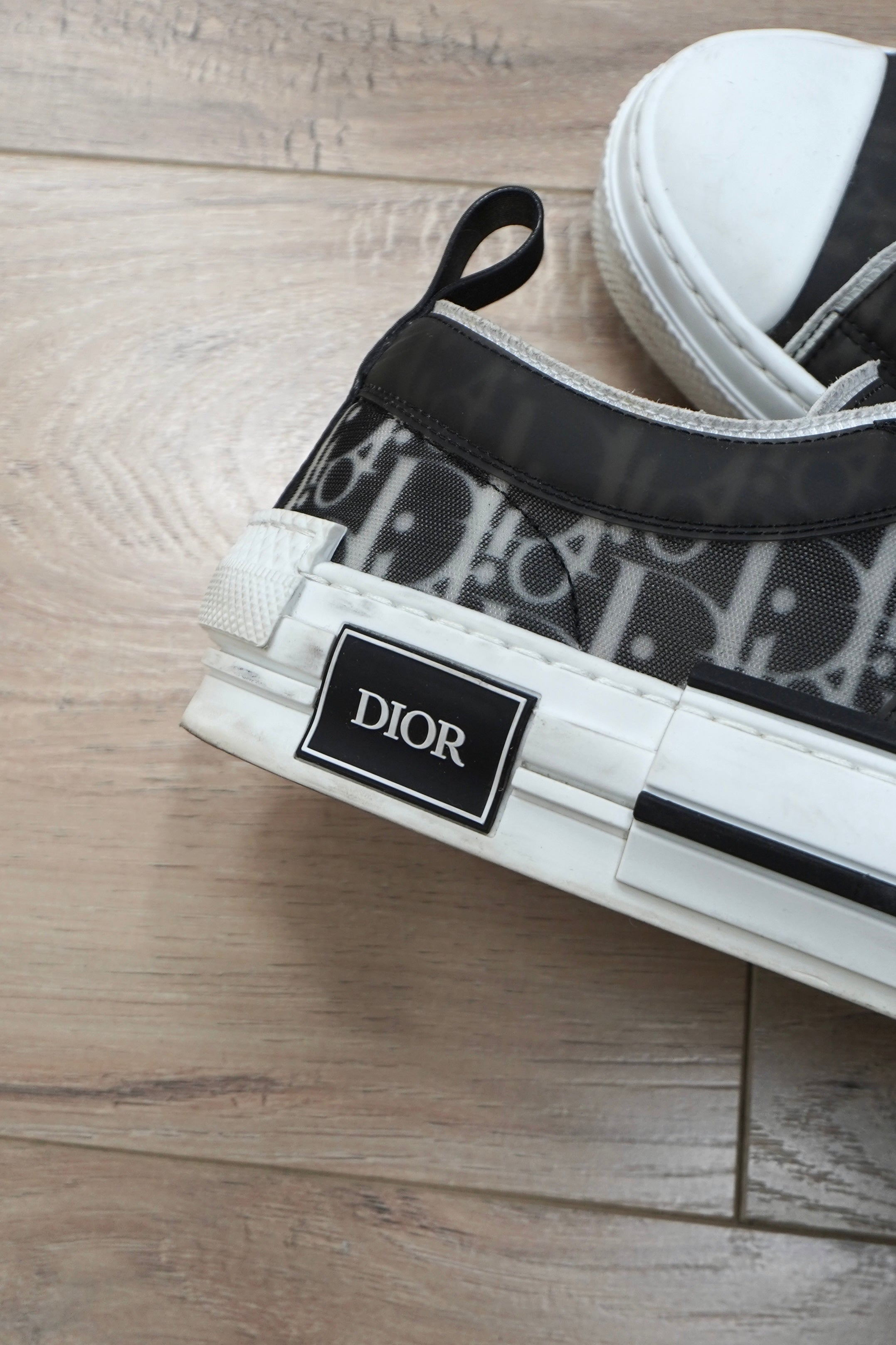 Dior B23 Low Black White Oblique