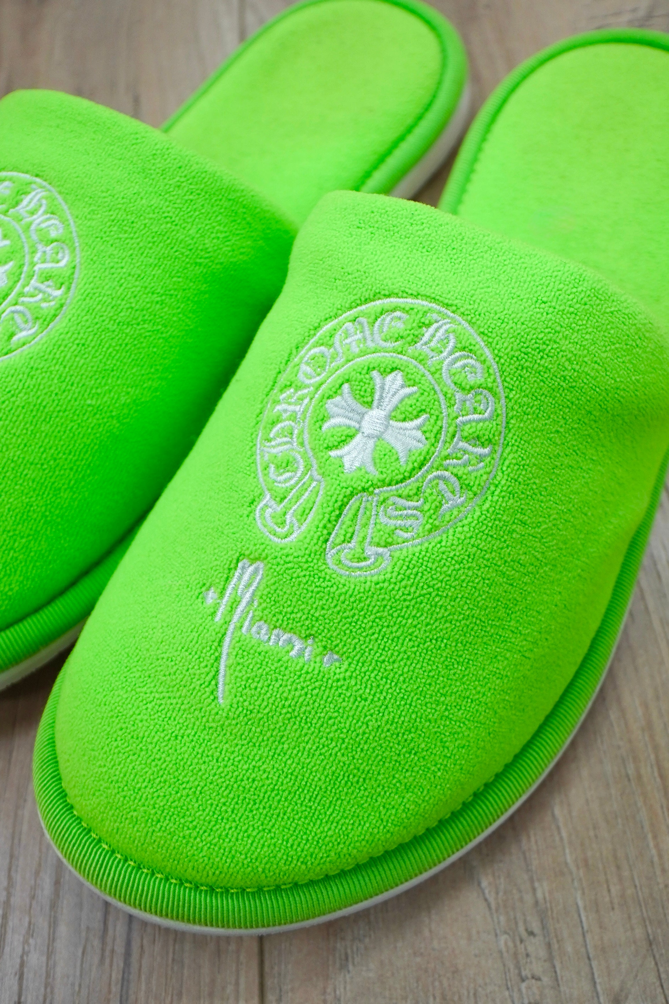 Chrome Hearts Green Miami Exclusive Horseshoe Hotel Slippers