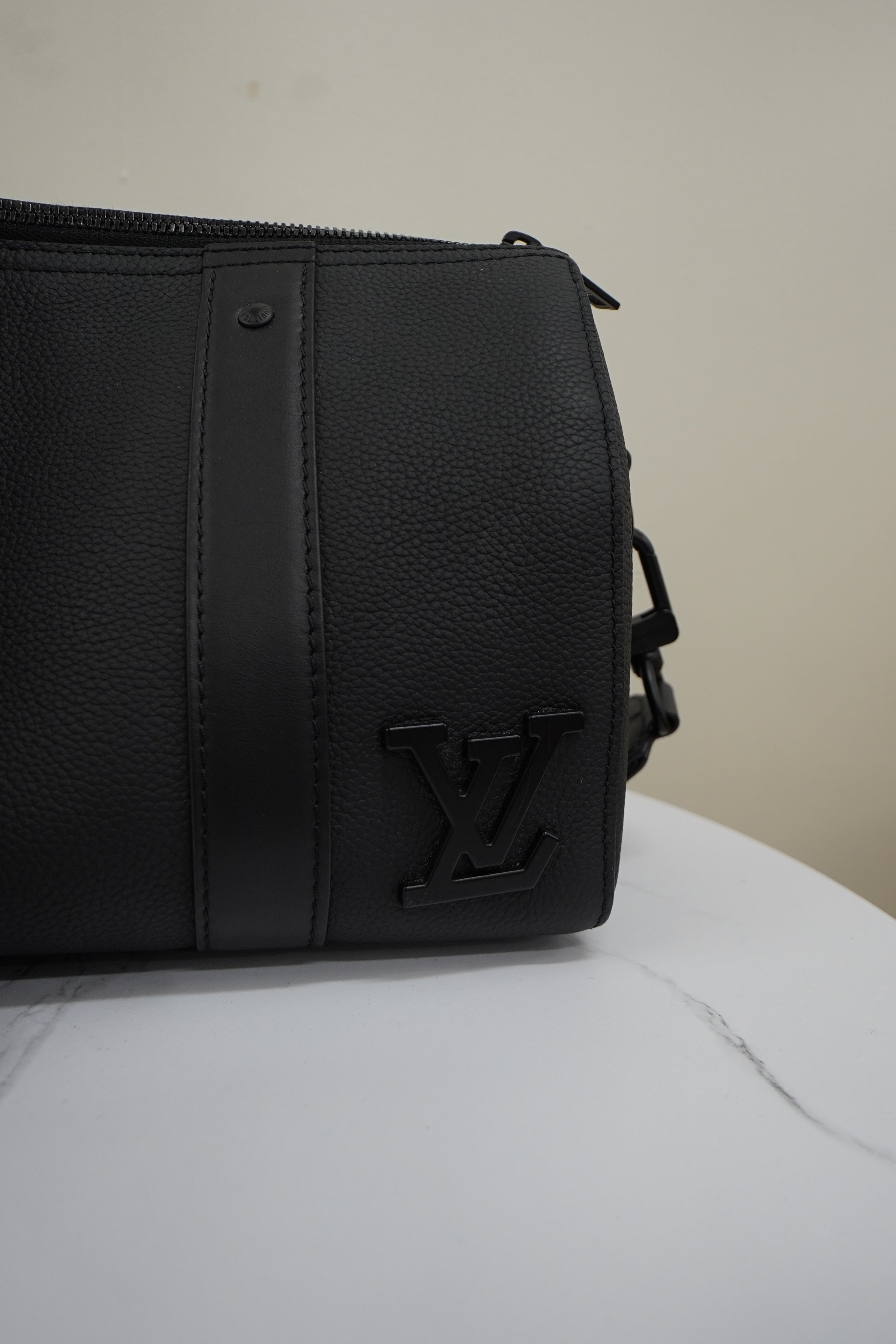 Louis Vuitton Keepall City Aerogram Black